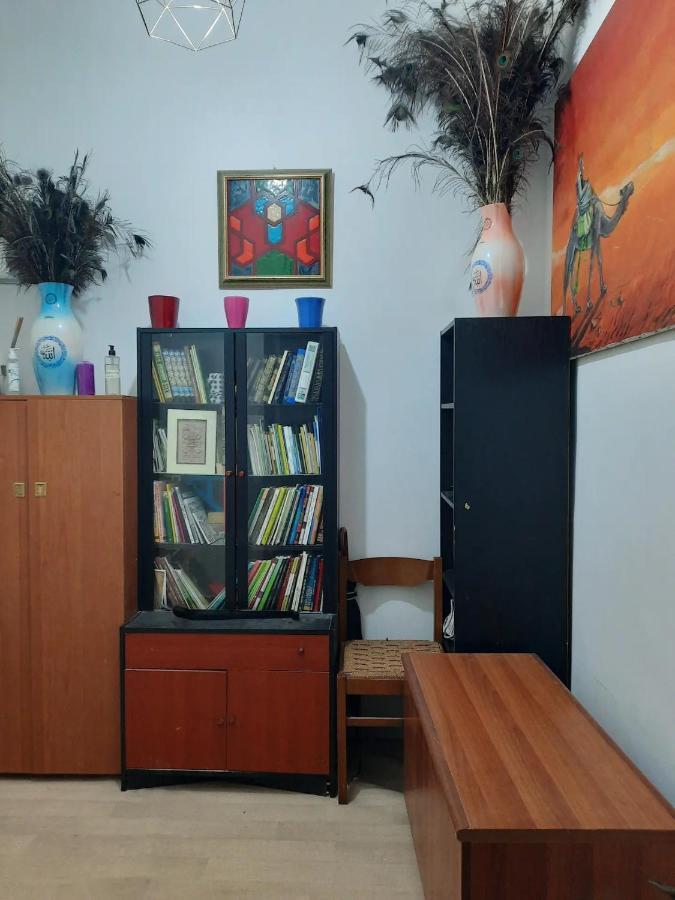 A Room In A Beautiful Apartment In The City Center Milánó Kültér fotó